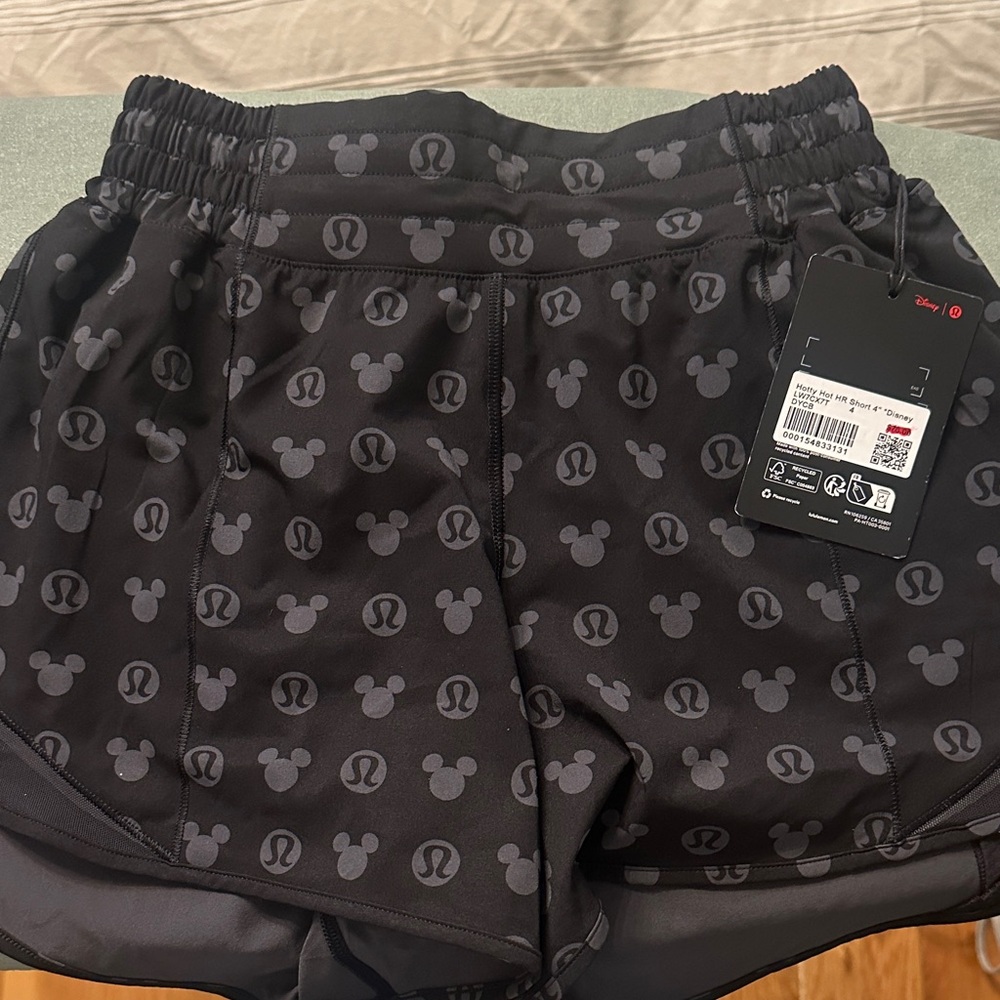 Disney Black and White Hotty Hot Shorts